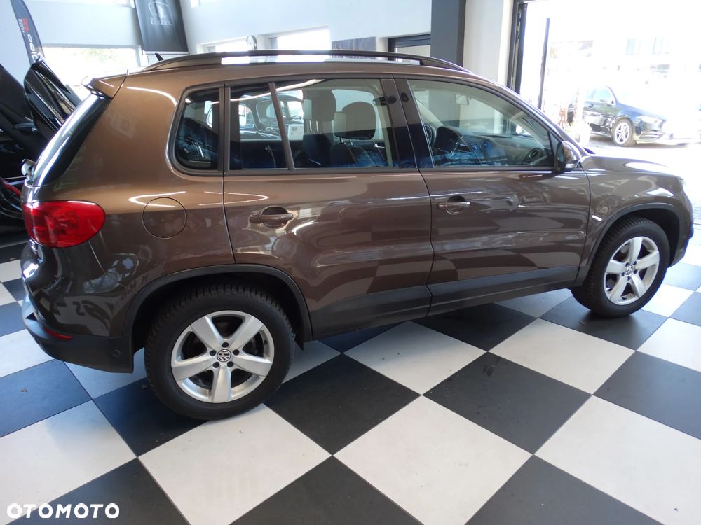 Volkswagen Tiguan 1.4 TSI Perfectline - 9