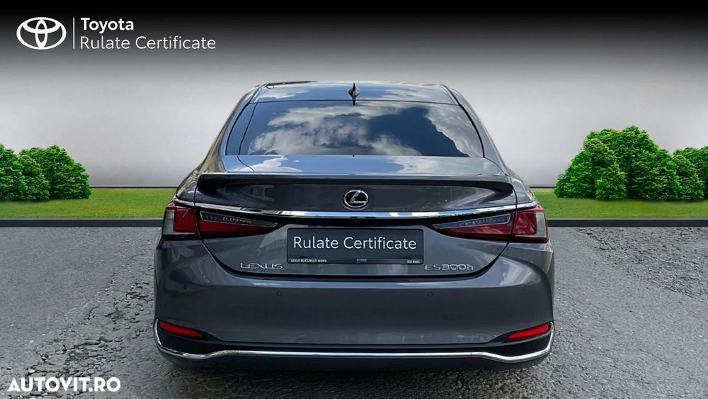 Lexus Seria ES 300h Executive - 4