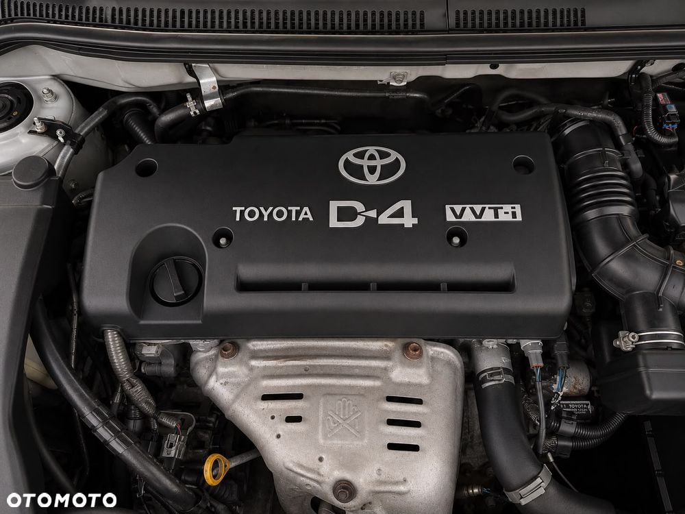Toyota Avensis 2.0 VVT-i Prestige - 17