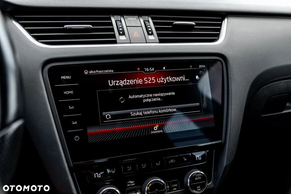 Skoda Octavia 2.0 TDI 4x4 DSG RS - 23