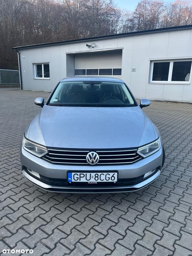Volkswagen Passat 1.6 TDI BMT Trendline - 2