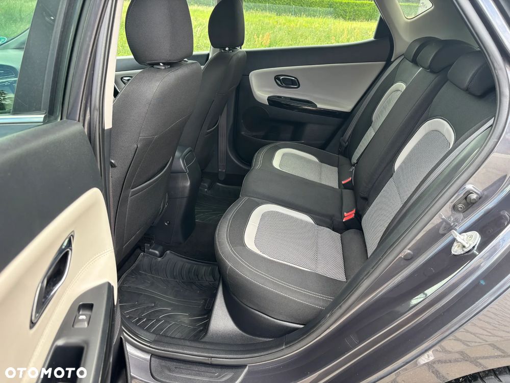 Kia Ceed 1.6 CRDi 128 ISG Platinum Edition - 11