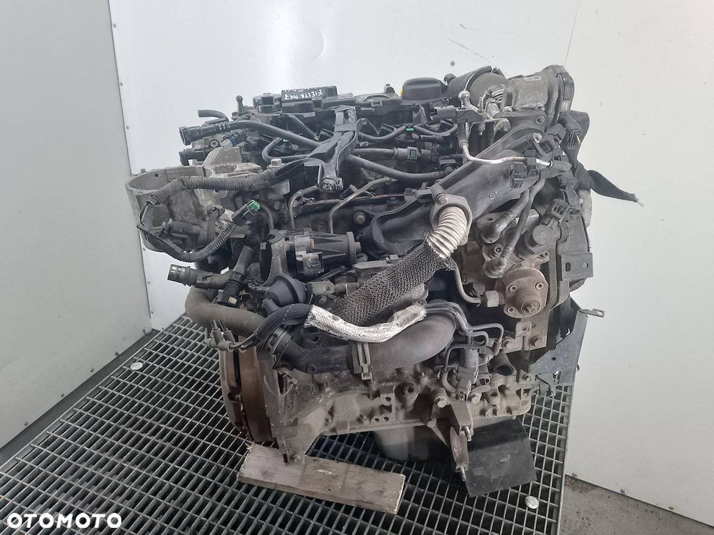 SILNIK FORD FIESTA MK7 AV2Q6007AA 1.4 TDCI - 7