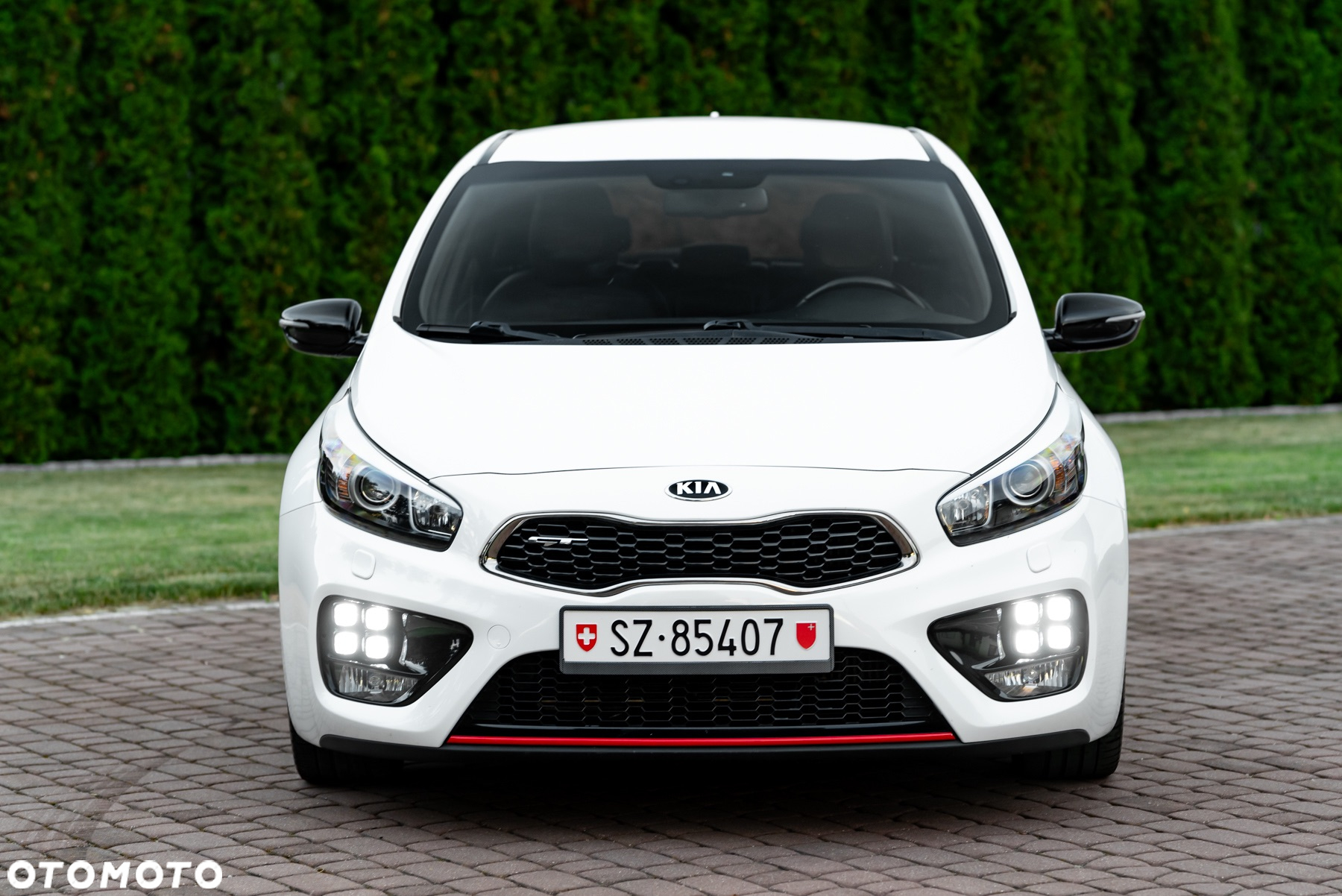 Kia Ceed 1.6 T-GDI GT - 6