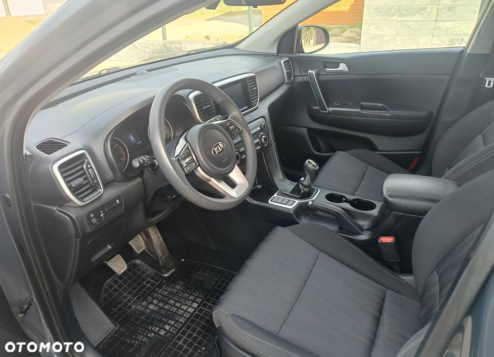 Kia Sportage - 12
