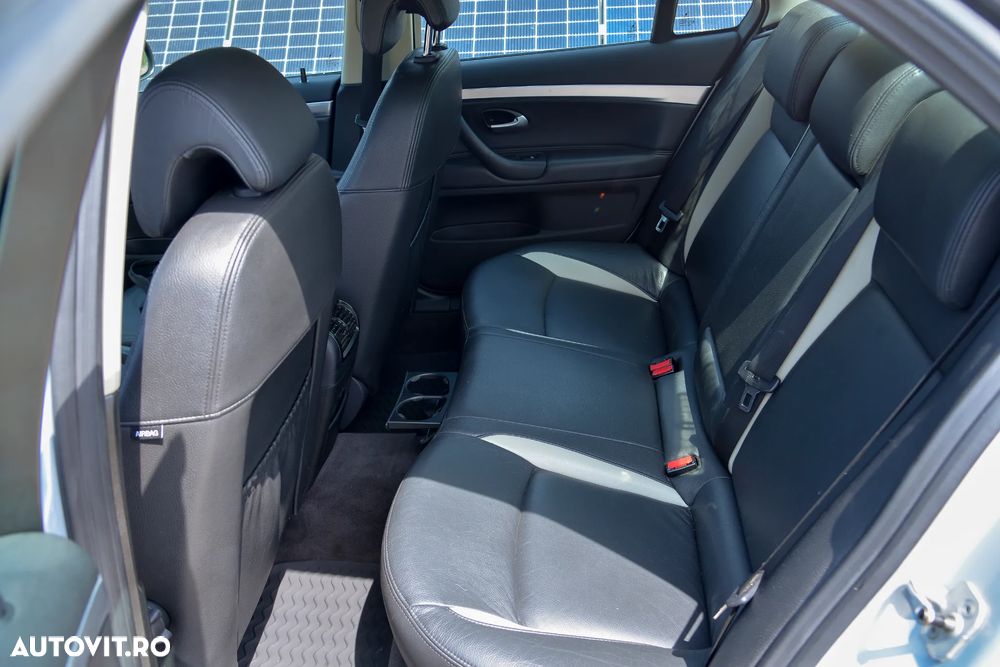 Saab 9-3 1.9BTiDS PF Aero Sport Aut - 18