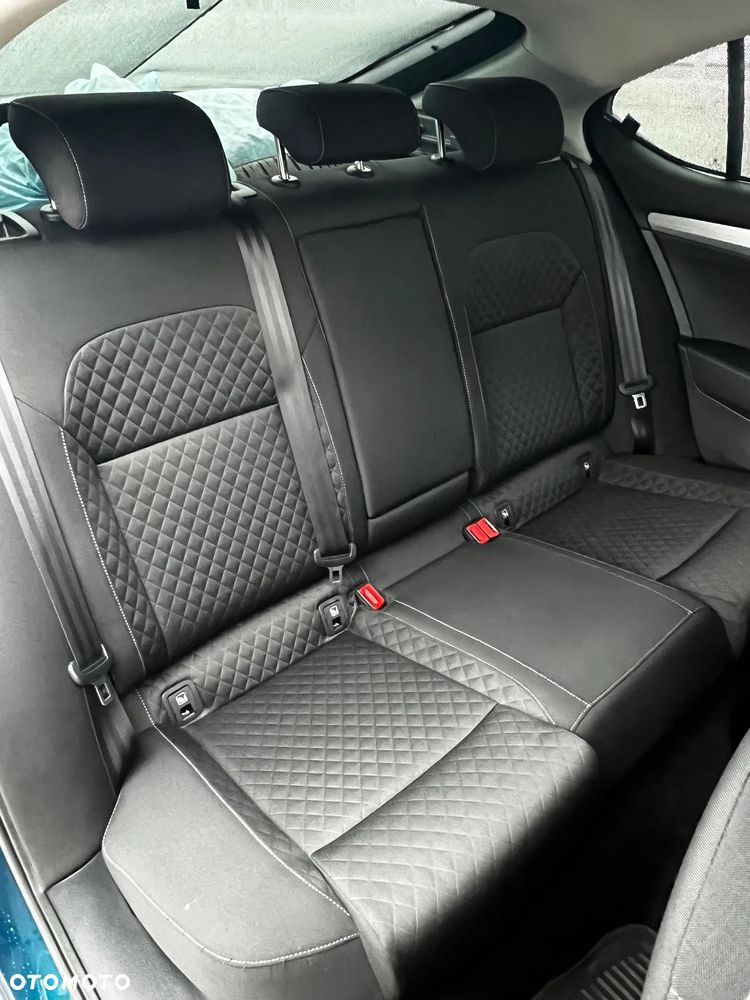 Skoda Superb 1.5 TSI Ambition DSG - 9