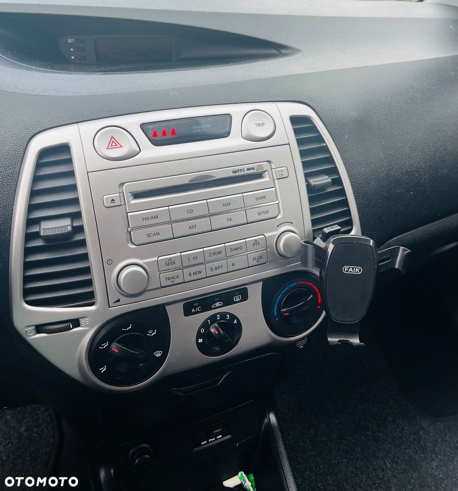Hyundai i20 1.2 Classic + - 15
