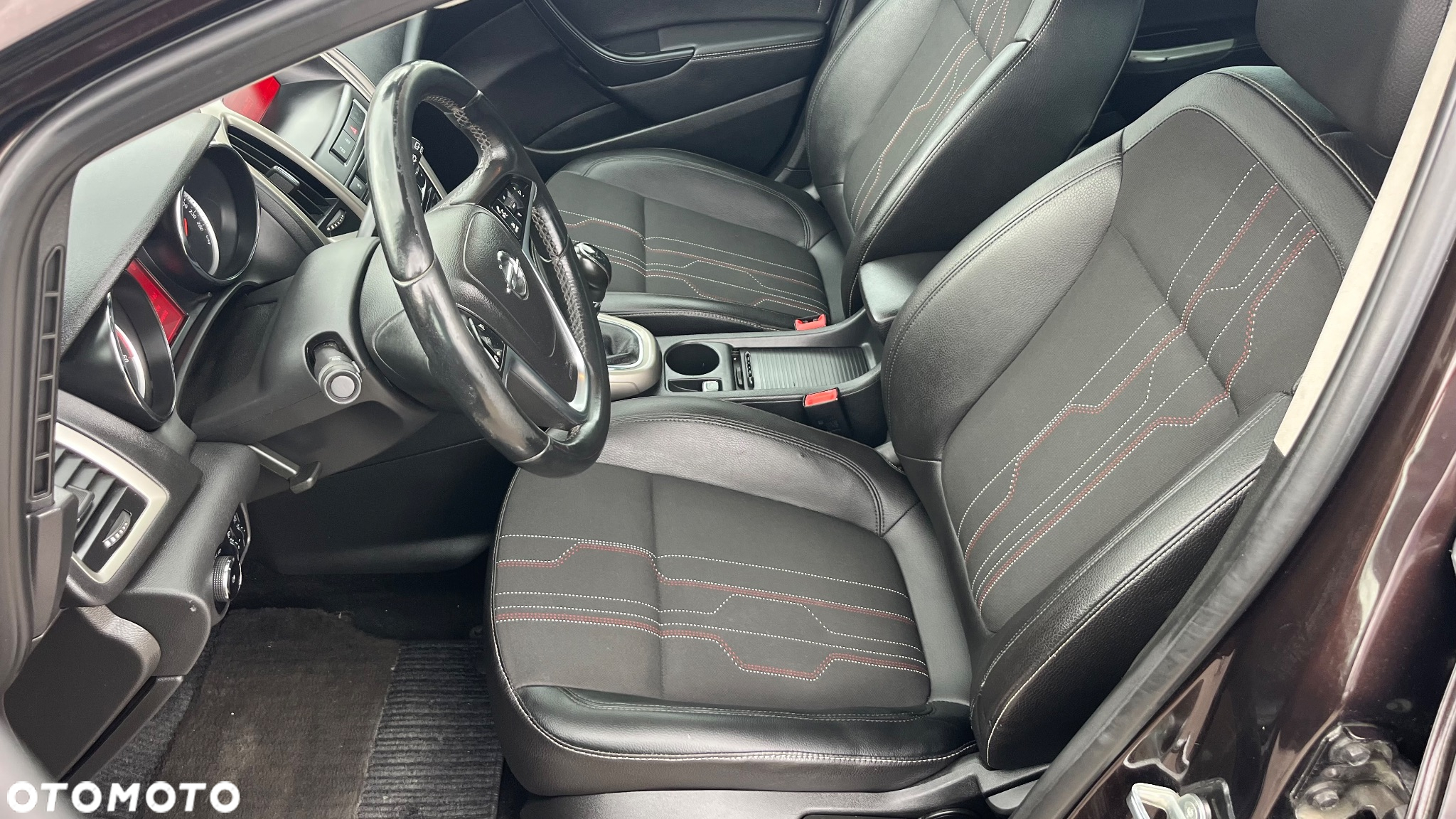 Opel Astra - 14