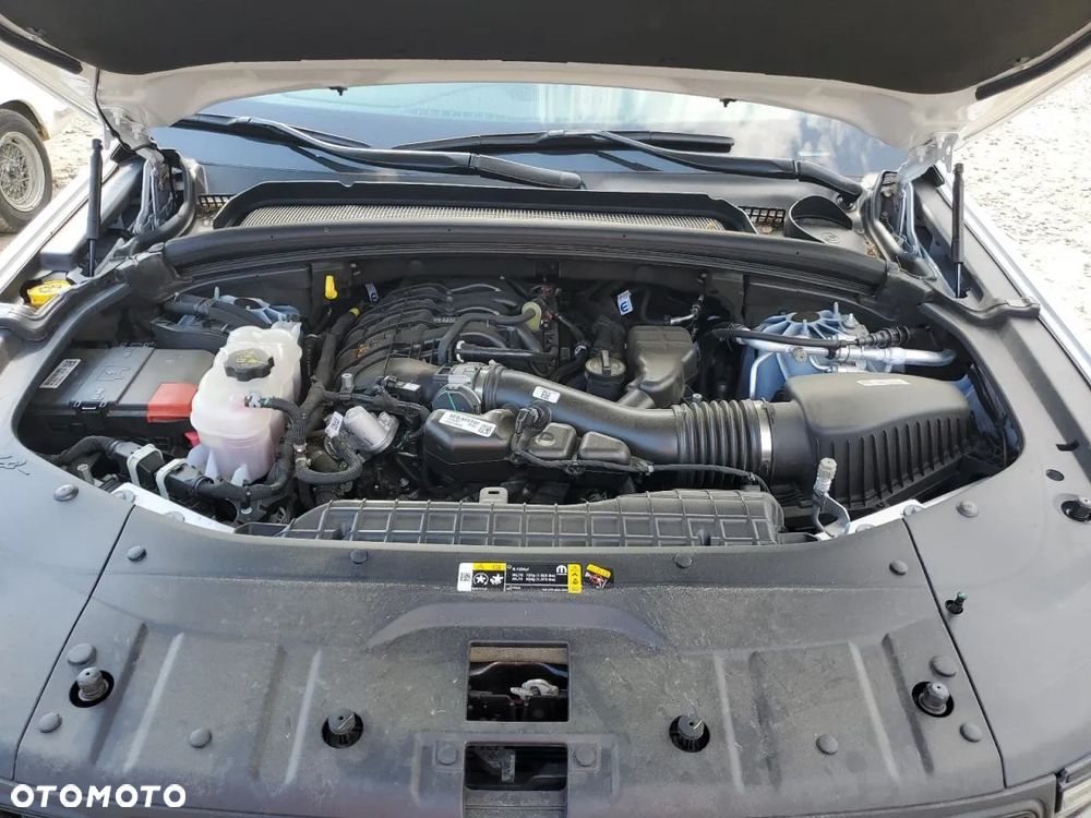 Jeep Grand Cherokee - 8