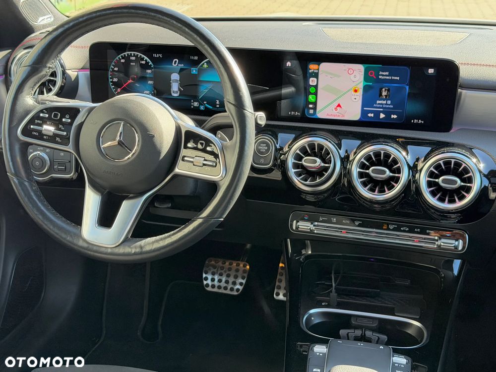 Mercedes-Benz CLA - 15