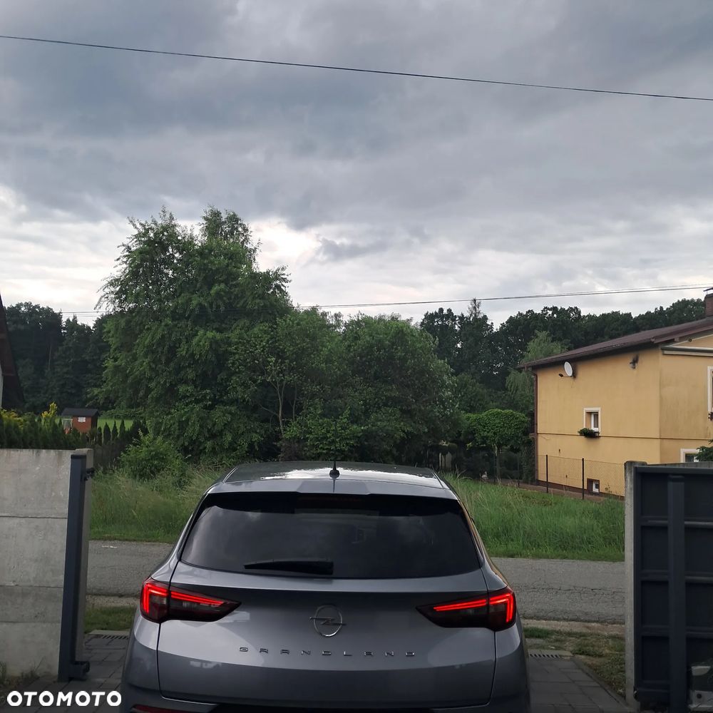 Opel Grandland 1.2 T Edition S&S - 5