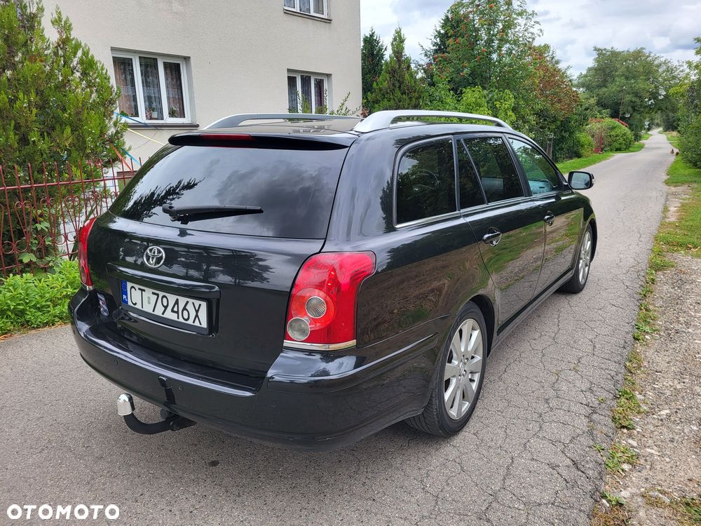 Toyota Avensis - 3