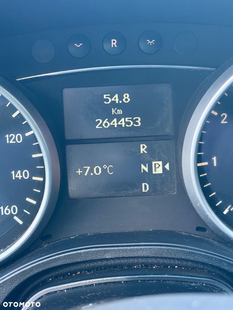 Mercedes-Benz ML 350 4Matic 7G-TRONIC - 5