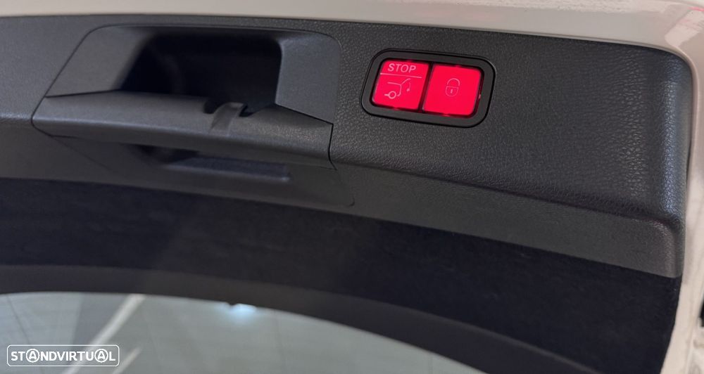 Mercedes-Benz E 300 de AMG Line - 59