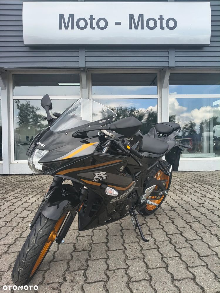 Suzuki GSX-R - 3