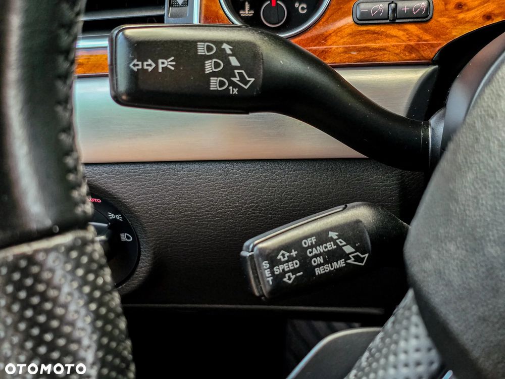 Audi A8 4.2 TDI DPF Quattro Langversion - 27