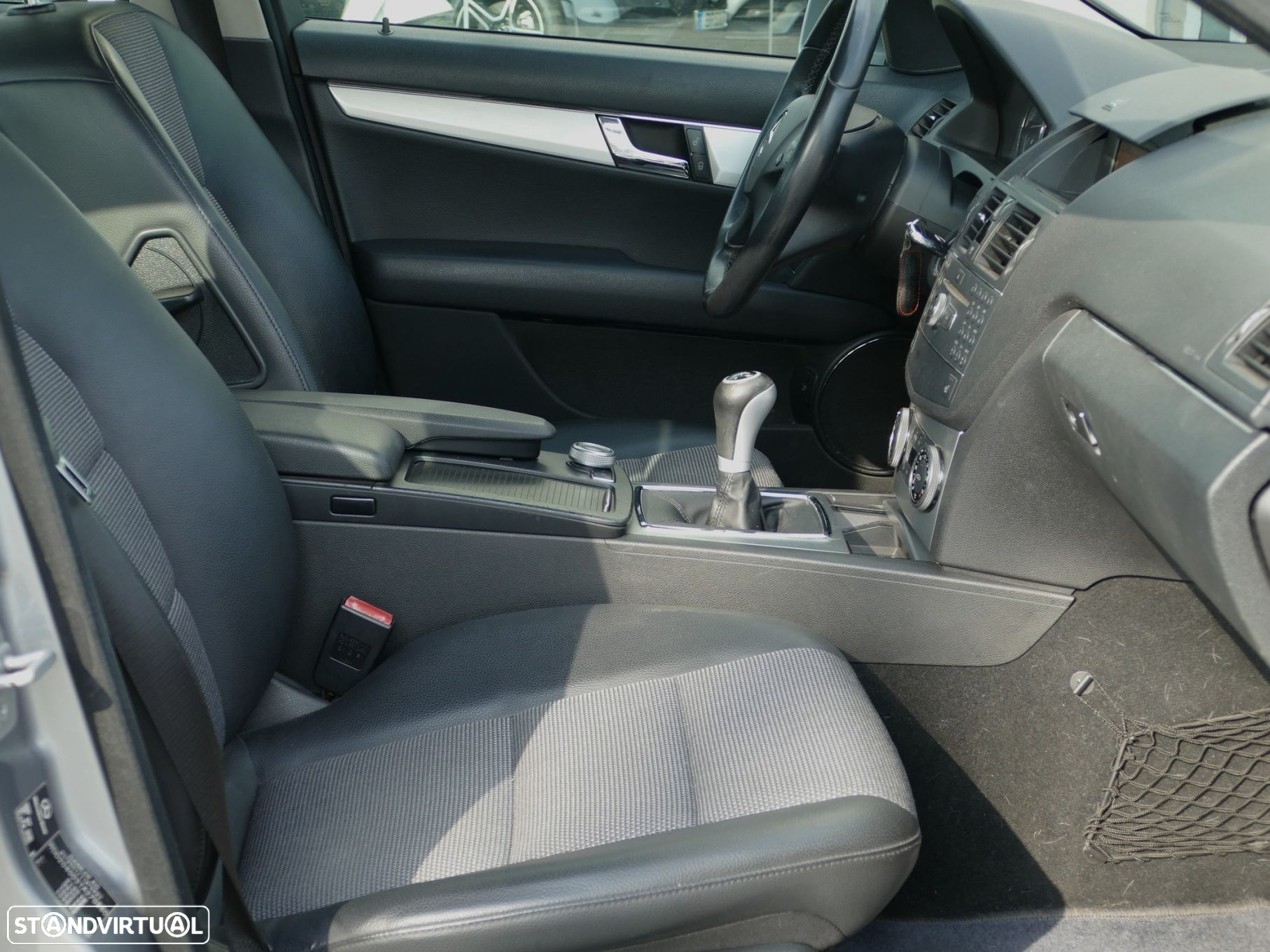Mercedes-Benz C 250 CDi Avantgarde BlueEfficiency - 29