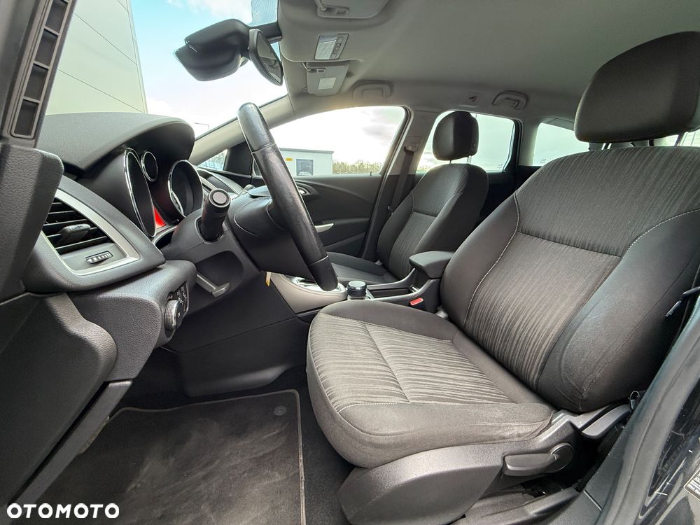 Opel Astra - 9