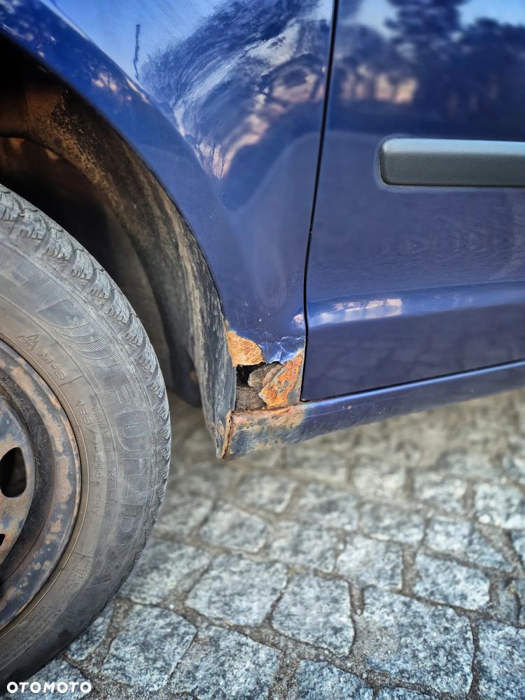 Volkswagen Polo - 18