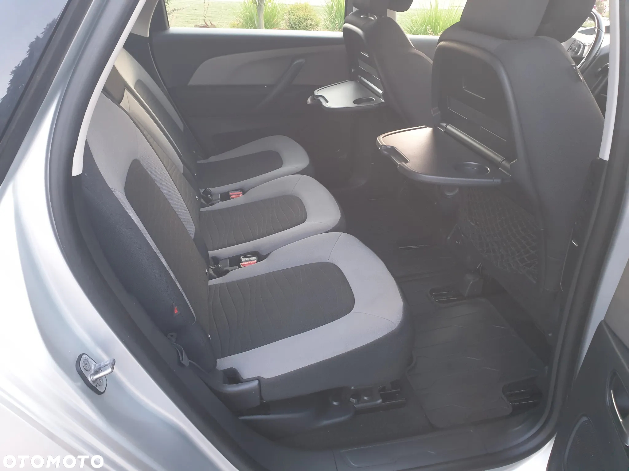 Citroën C4 Picasso PureTech 130 Stop&Start Attraction - 9