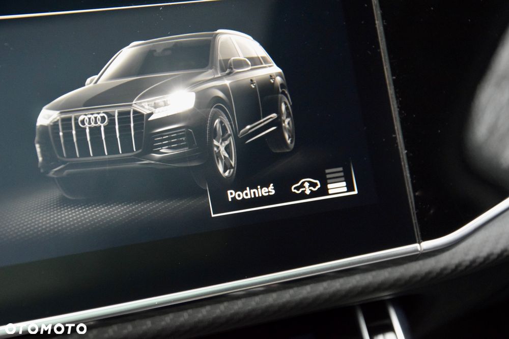 Audi Q7 60 TFSI e PHEV Quattro S Line Tiptr - 33