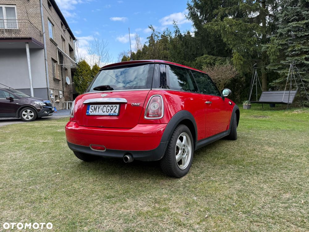 MINI ONE Standard - 8