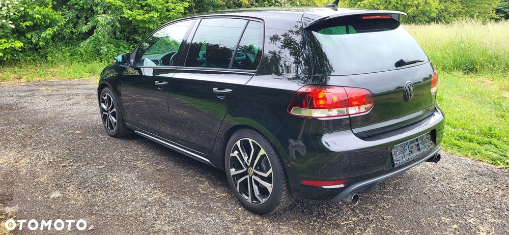 Volkswagen Golf 2.0 TSI GTI - 12