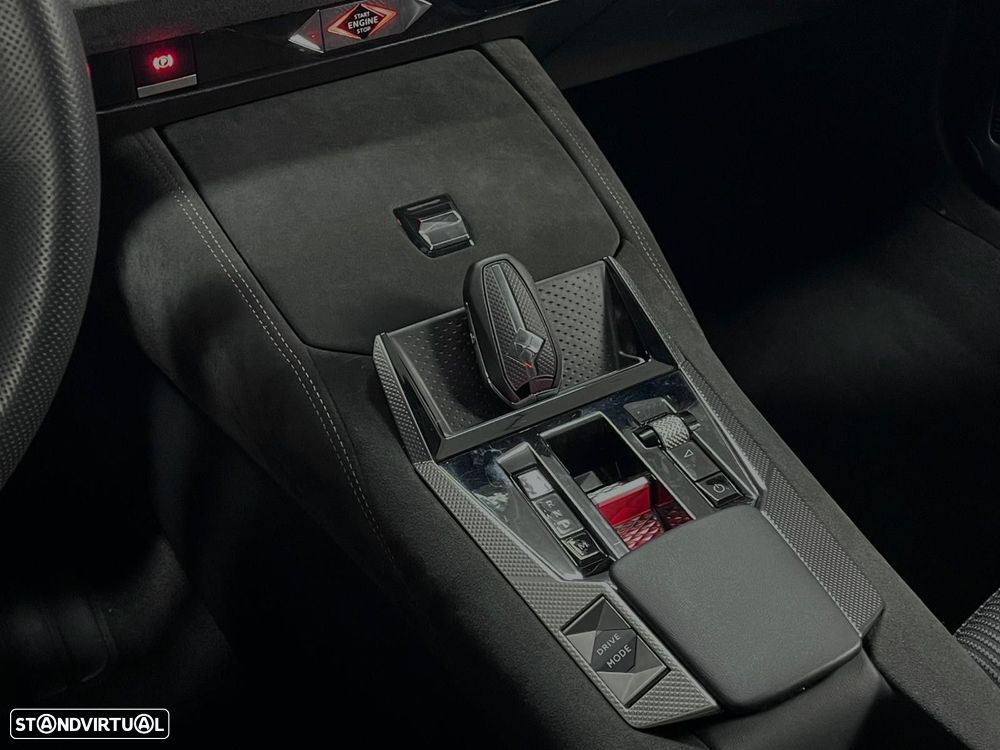 DS DS4 1.2 PureTech Performance Line EAT8 - 26