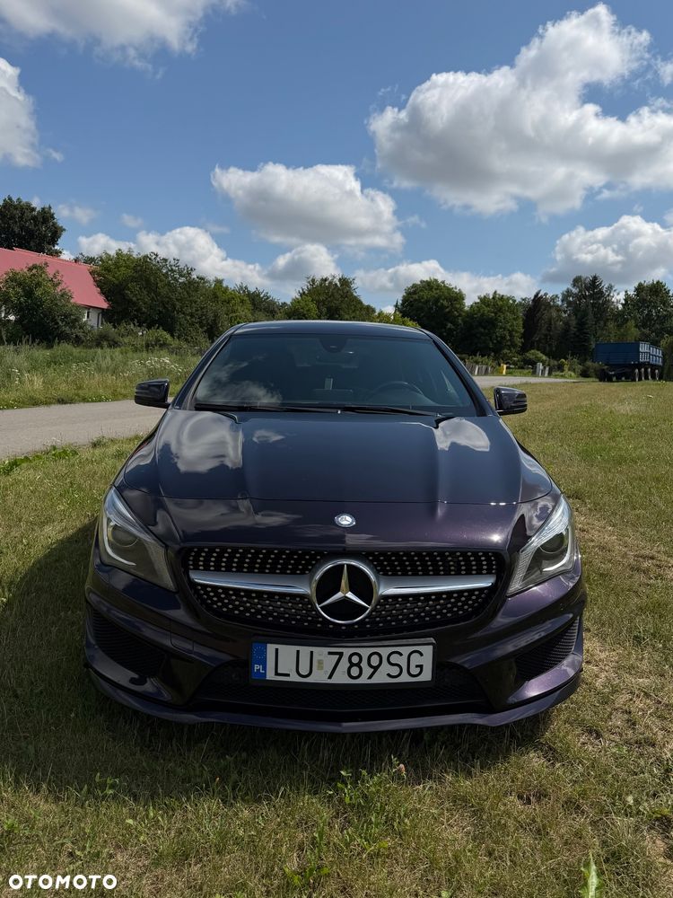 Mercedes-Benz CLA 200 7G-DCT AMG Line - 11