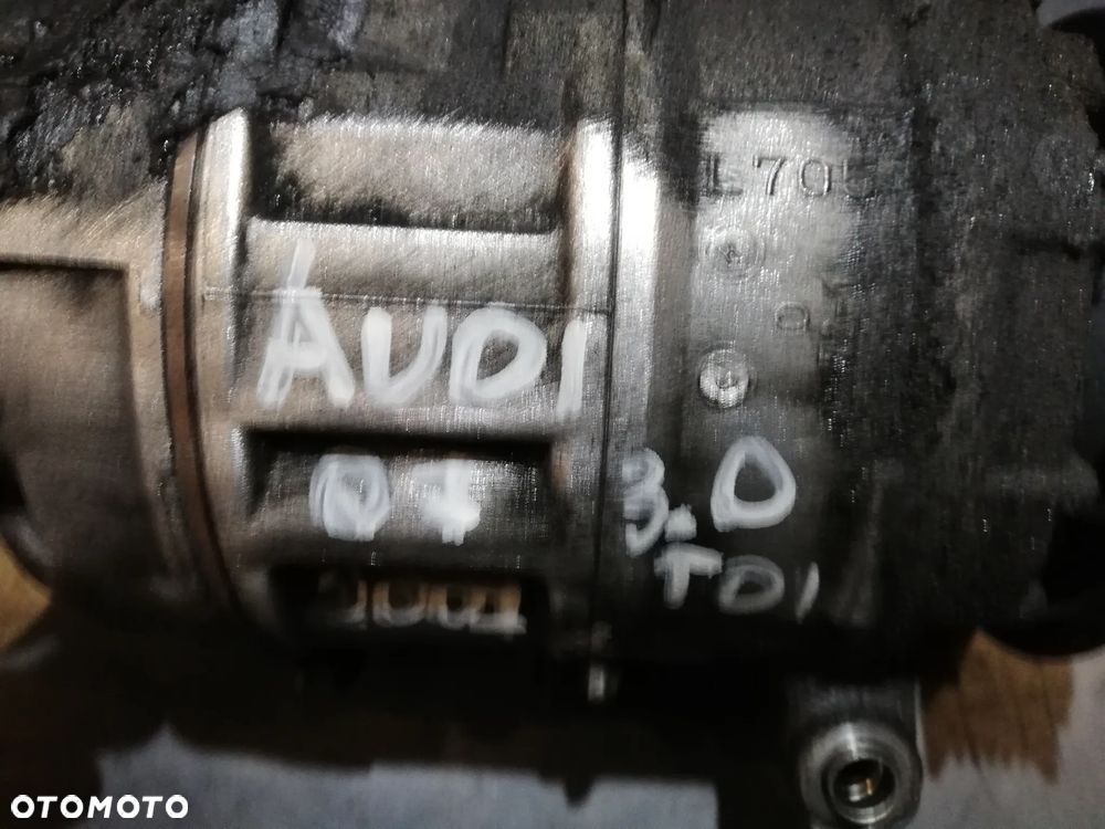 SPREŻARKA KOMPRESOR KLIMATYZACJI Audi Q7 4L 3.0 TDI 2009 7L6820803T - 2