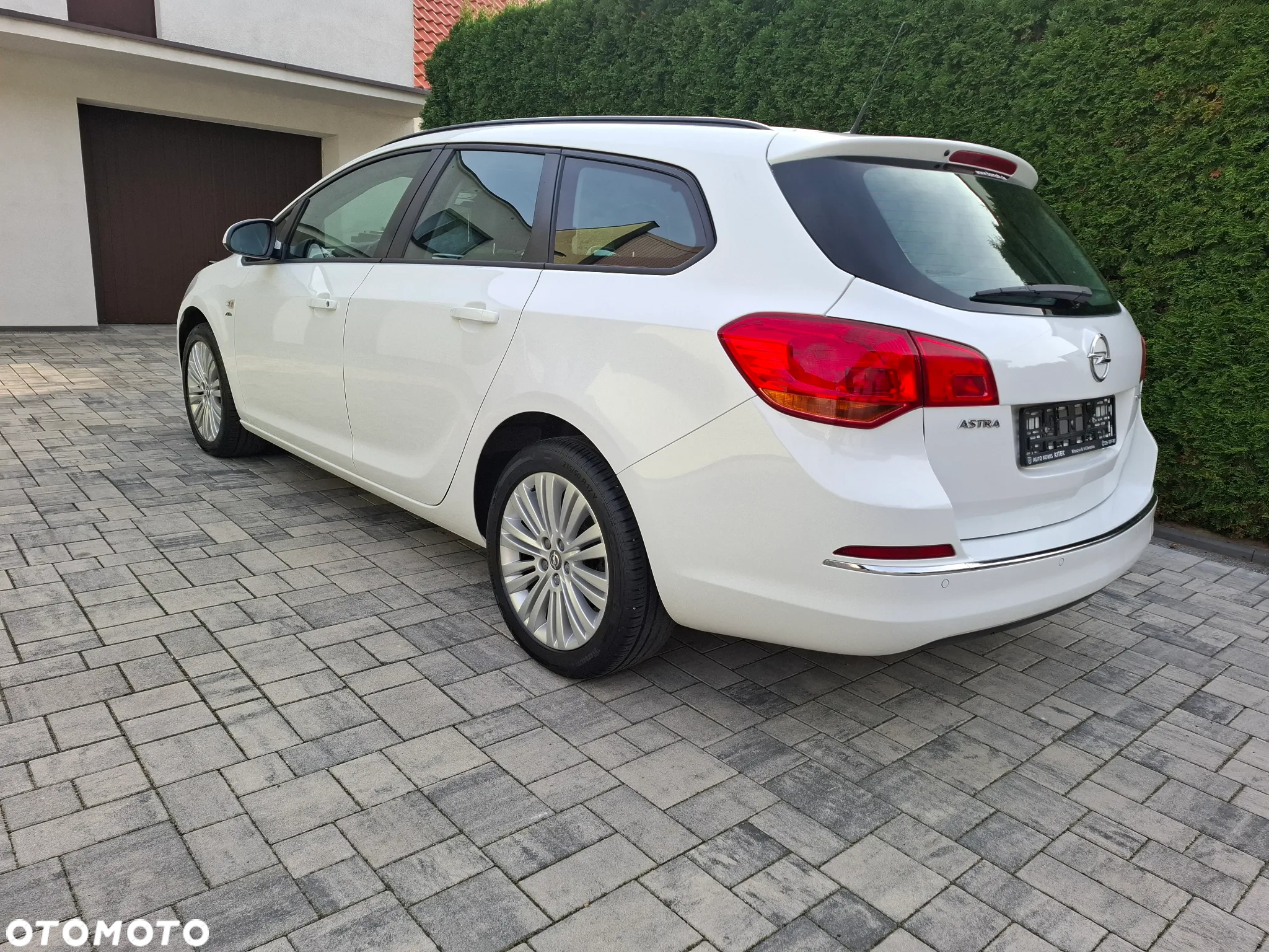 Opel Astra - 9