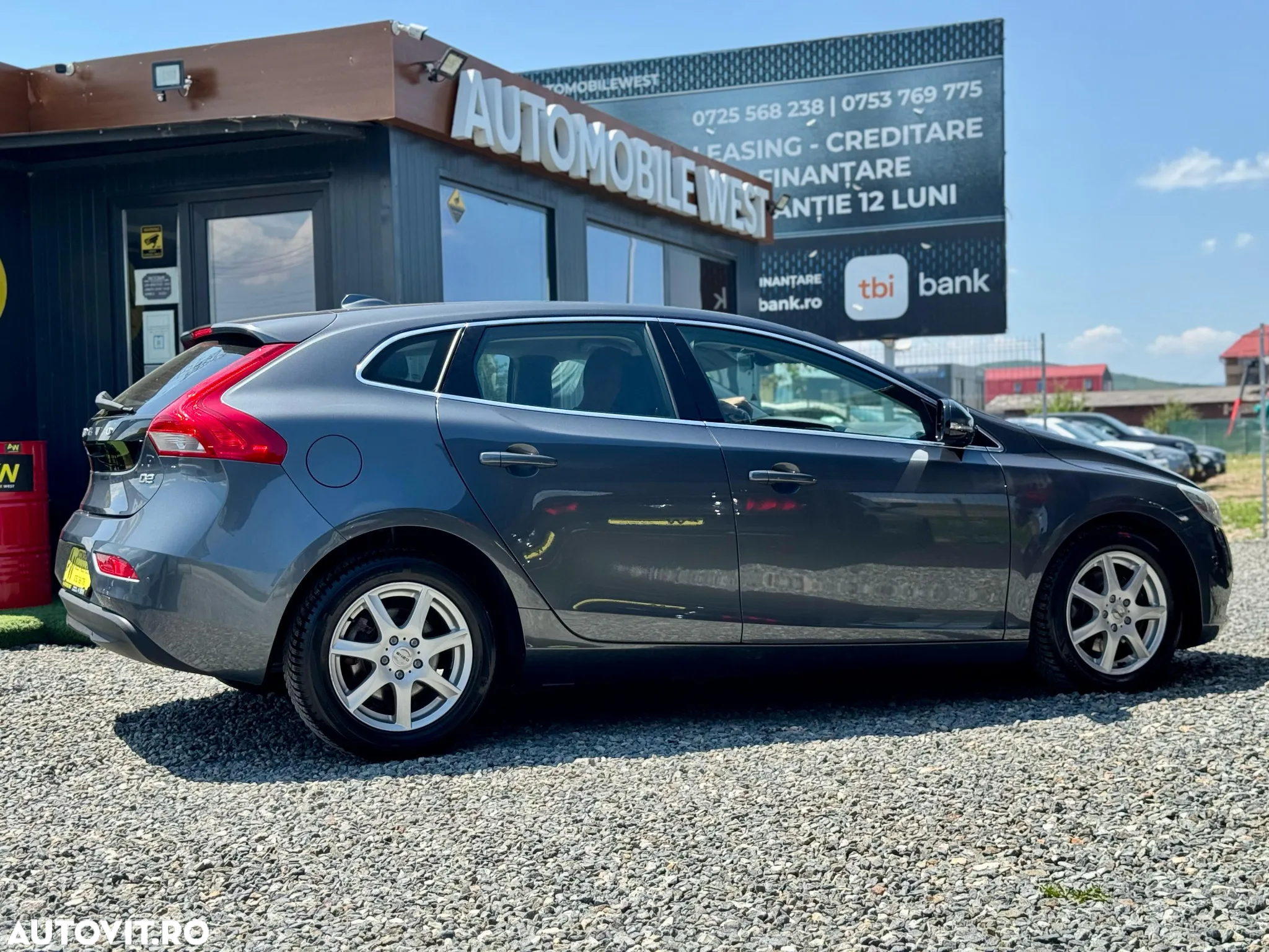 Volvo V40 D2 ECO Aut. Momentum - 17