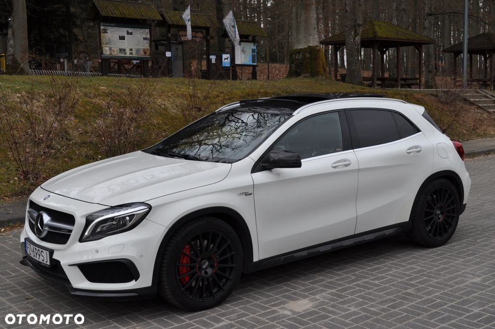 Mercedes-Benz GLA 45 AMG 4-Matic - 26