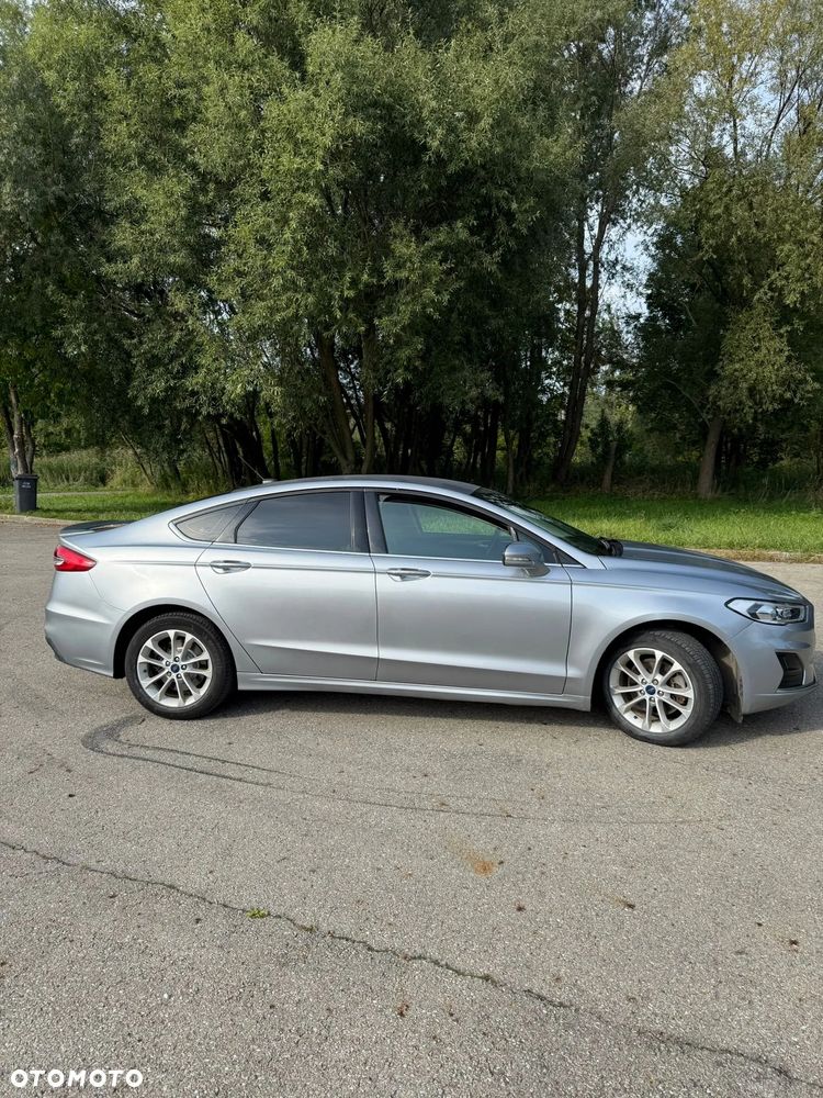 Ford Mondeo 2.0 Hybrid Executive Plus - 4