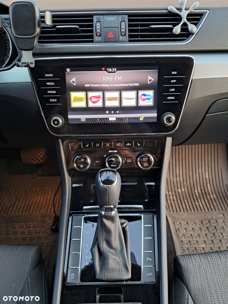 Skoda Superb 1.8 TSI Ambition DSG - 20