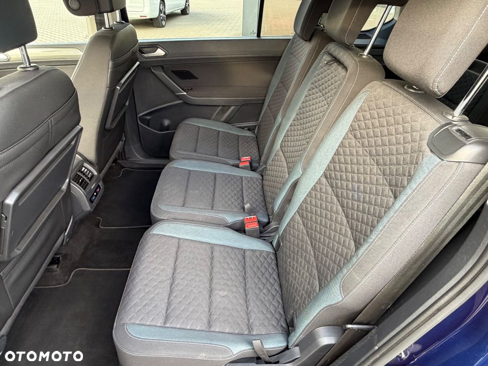 Volkswagen Touran 2.0 TDI BMT IQ Drive DSG - 24