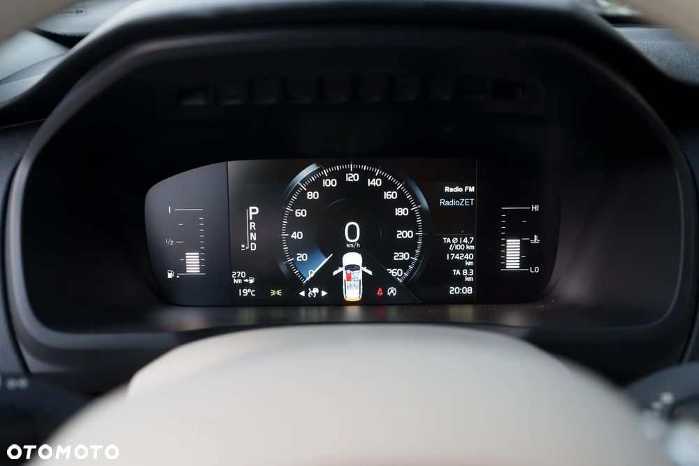 Volvo XC 90 D5 AWD Momentum - 15
