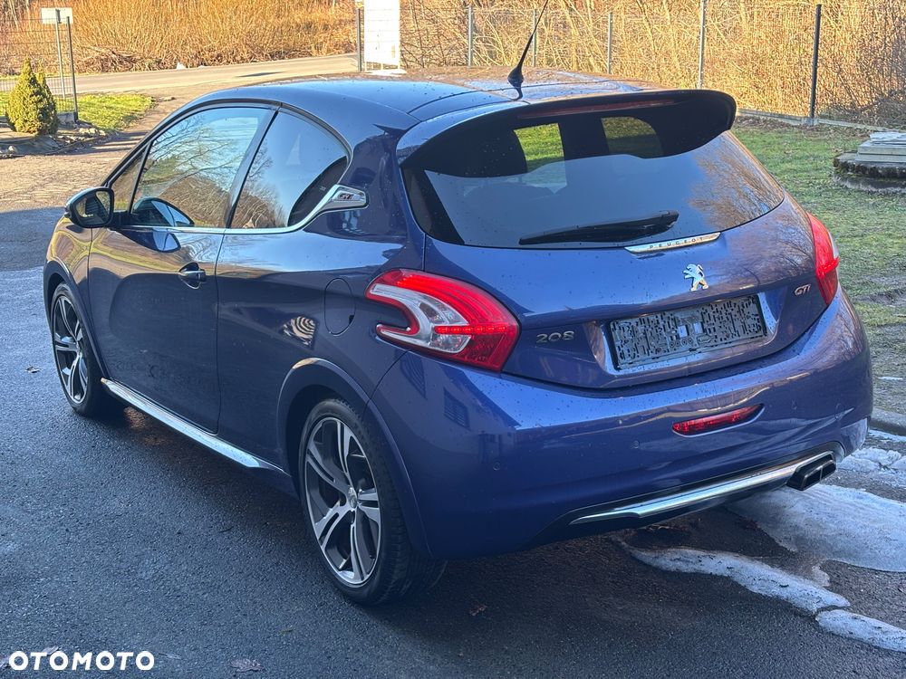 Peugeot 208 1.6 THP GTi - 9