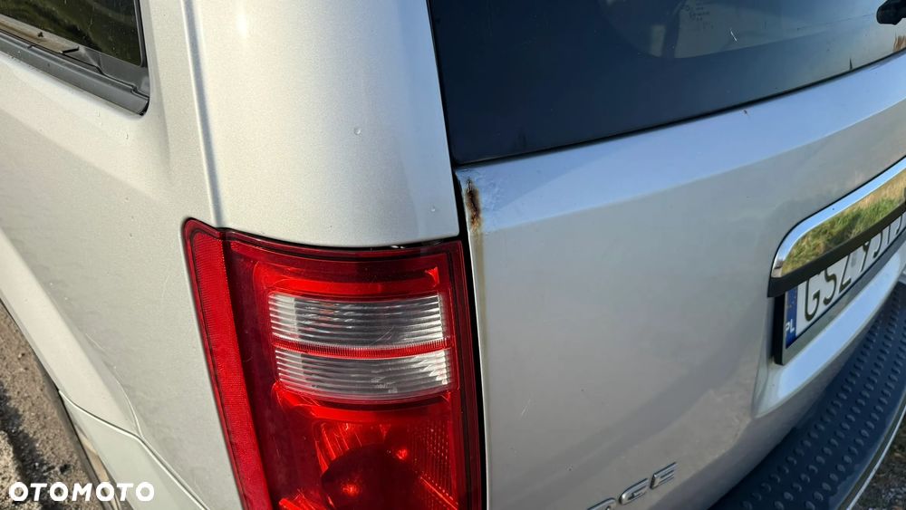 Dodge Grand Caravan 3.3 SE - 26