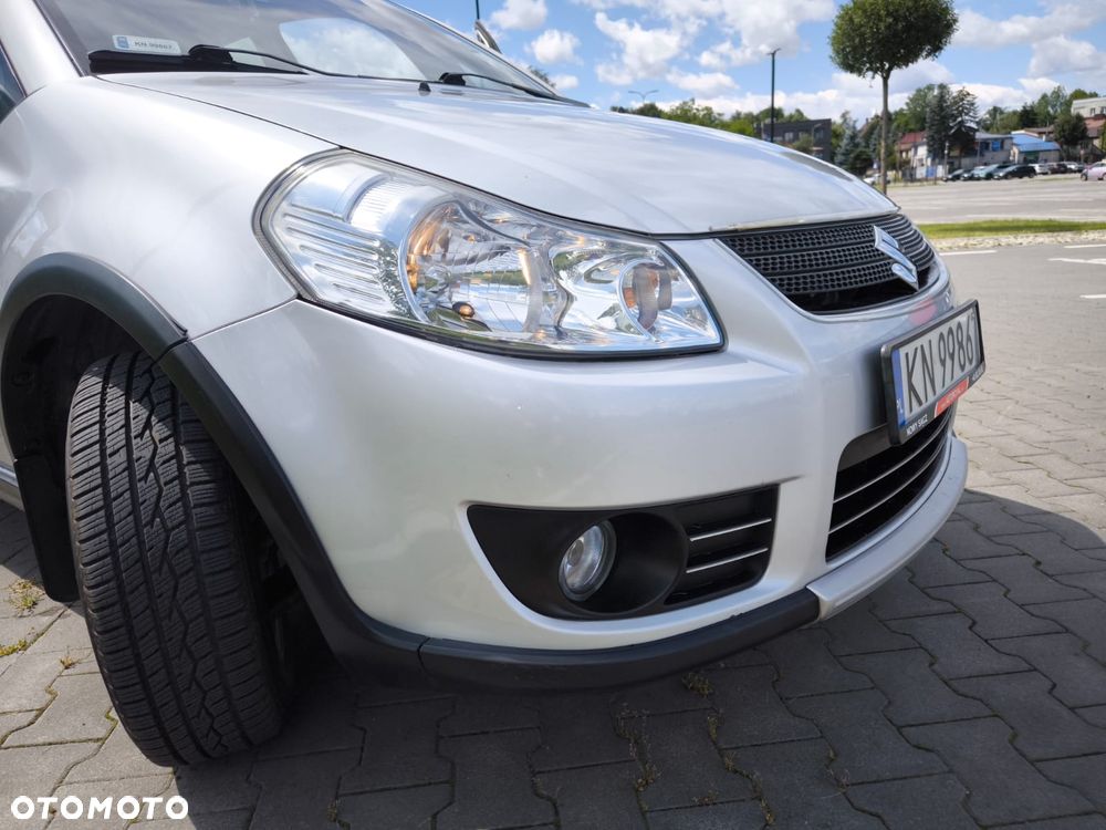 Suzuki SX4 1.6 GS / Premium 4WD - 32