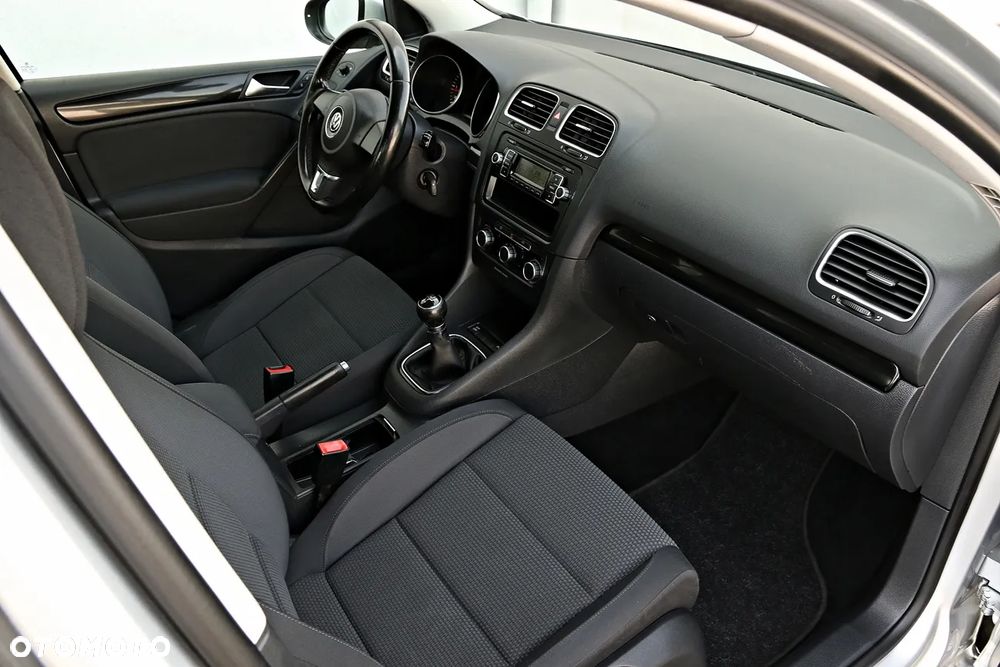 Volkswagen Golf 1.6 TDI DPF BlueMotion Technology Team - 7