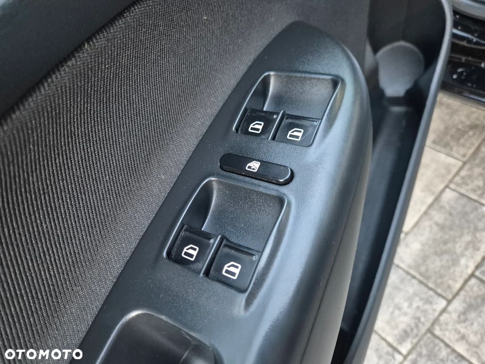 Skoda Octavia 2.0 TDI DPF DSG FAMILY - 22