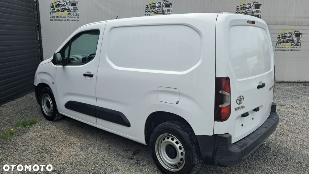 Toyota Proace - 21