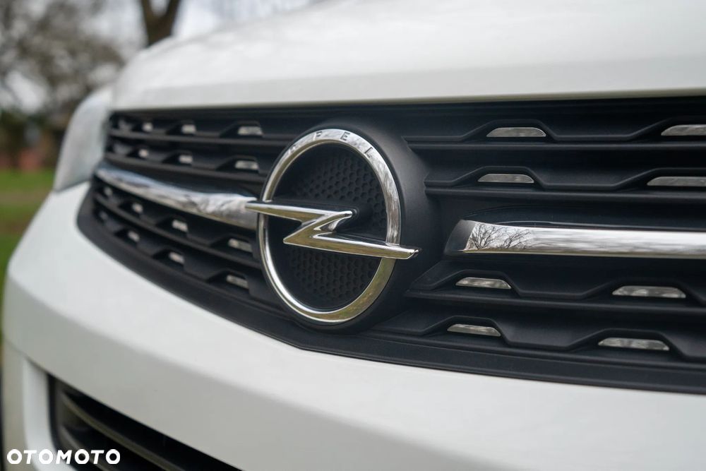 Opel Vivaro Kombi Long 2,7t Enjoy - 14