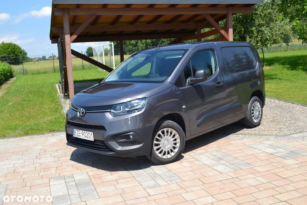 Toyota PROACE CITY - 1