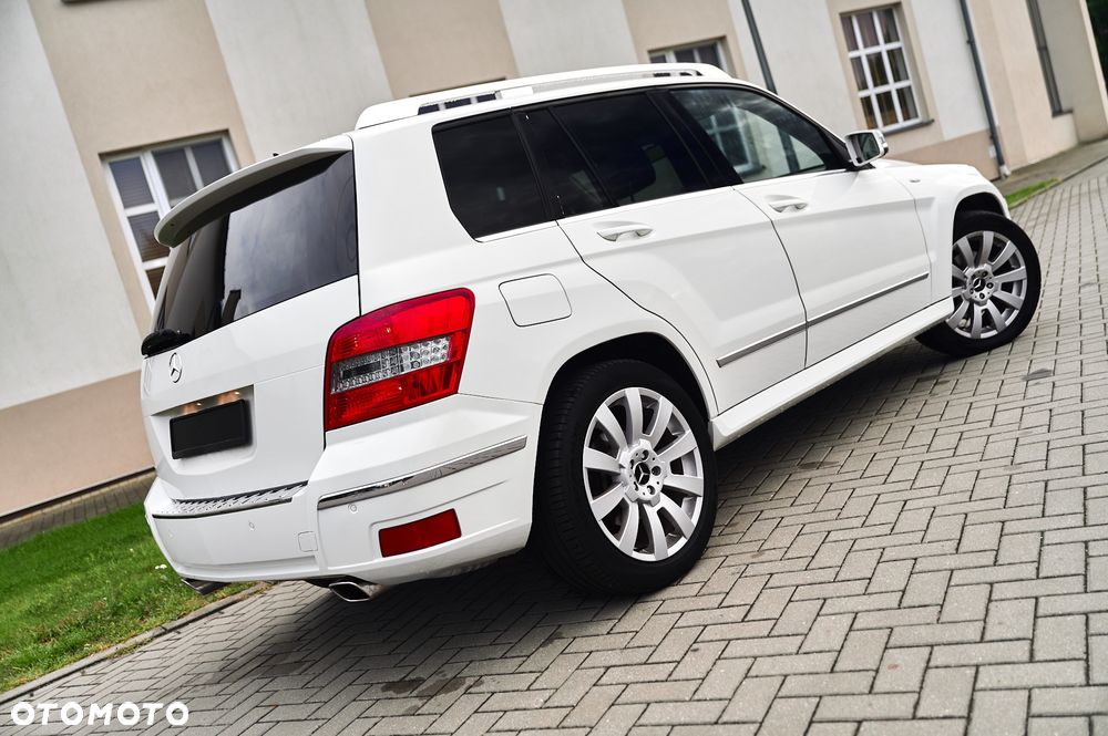 Mercedes-Benz GLK 220 CDI DPF BlueEFFICIENCY 7G-TRONIC - 23