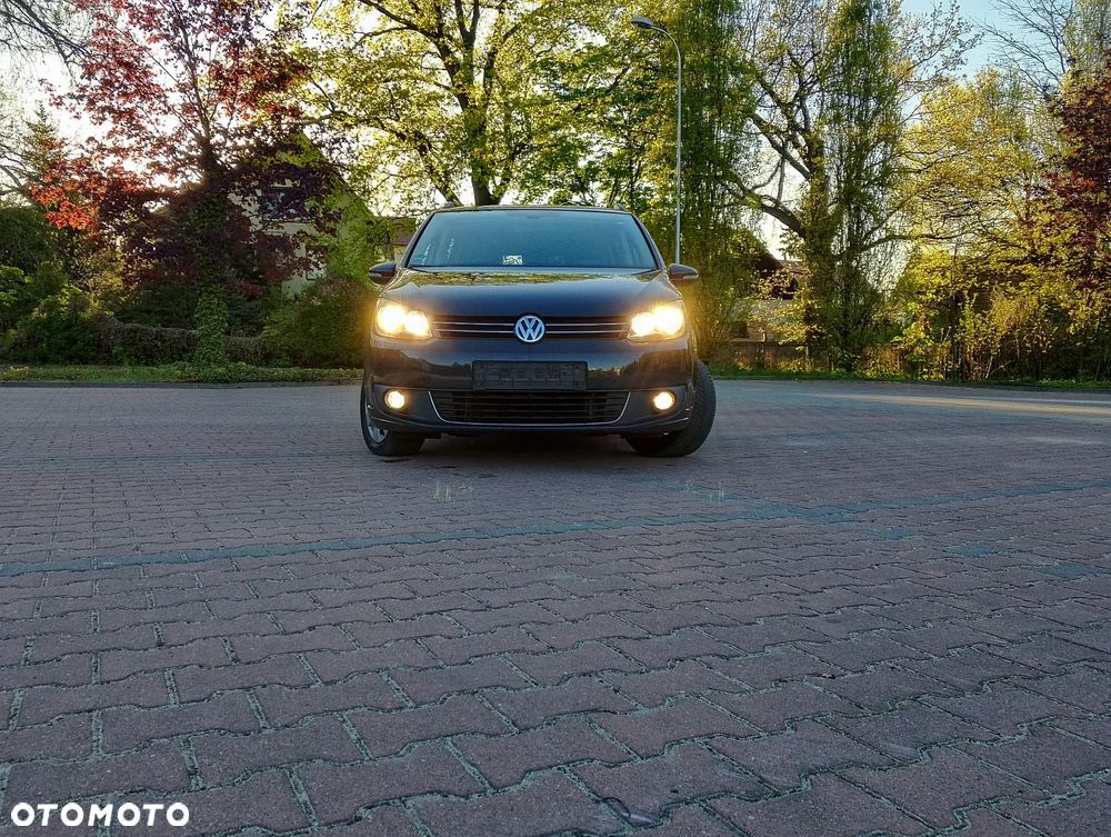 Volkswagen Touran 1.6 TDI DPF STYLE - 11