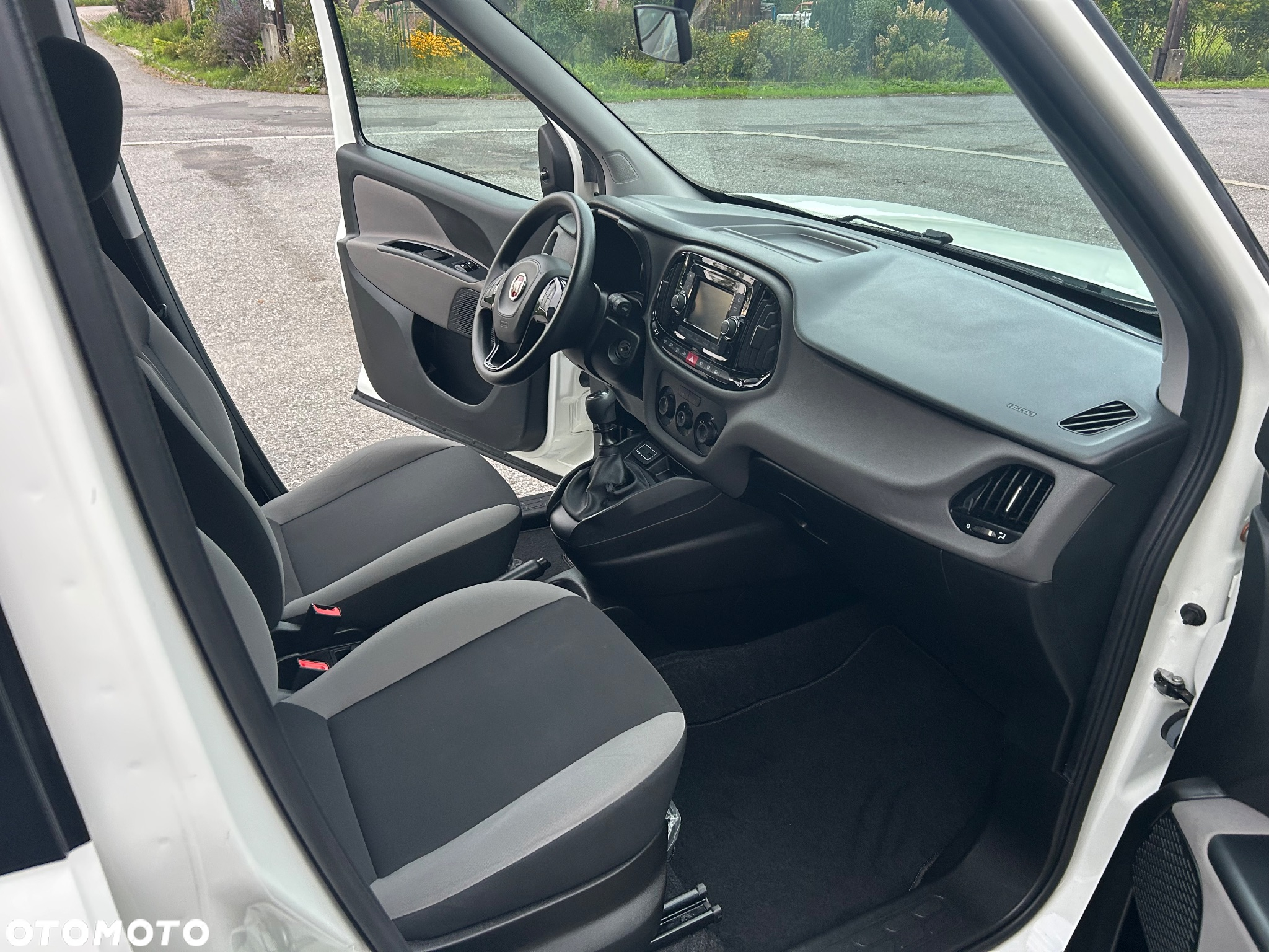 Fiat Doblo 1.4 16V Active - 8