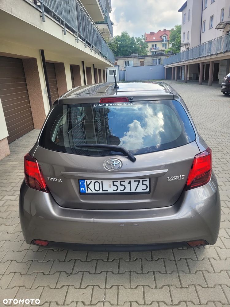 Toyota Yaris 1.33 Active EU6 - 5